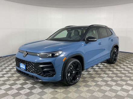 2025 Volkswagen Tiguan 2.0T SE R-Line Black SUV