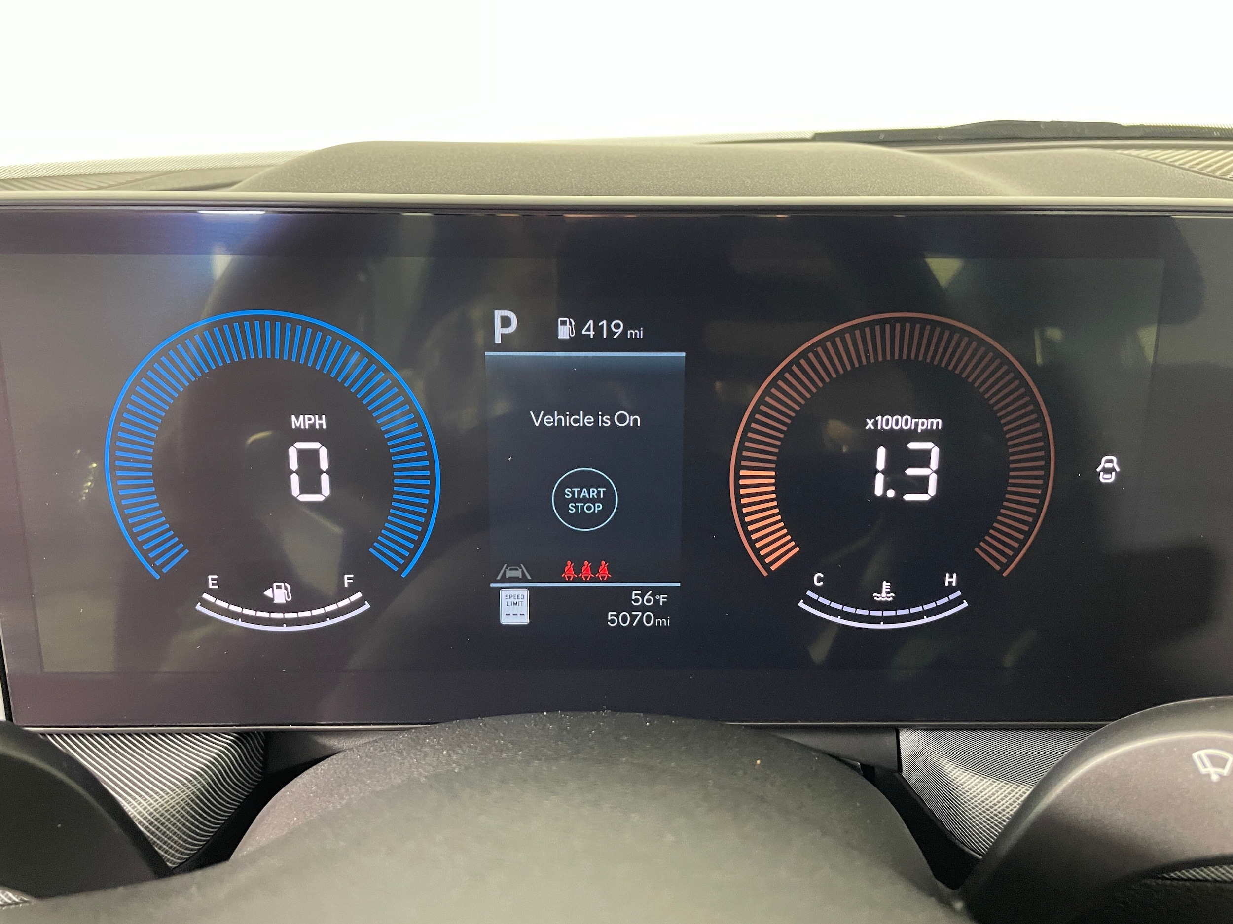 2025 Hyundai Sonata SEL photo 4