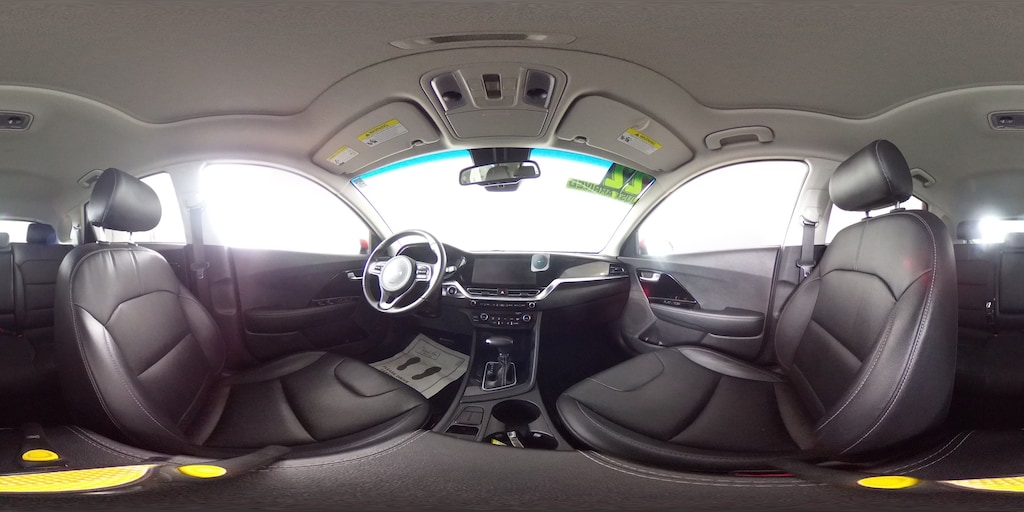 Used 2022 Kia Niro Touring SE SUV