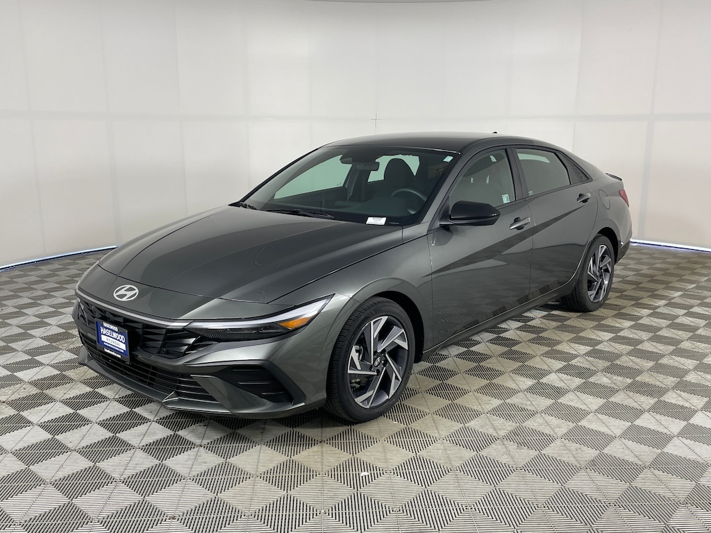 Used 2025 Hyundai Elantra SEL Sport Sedan