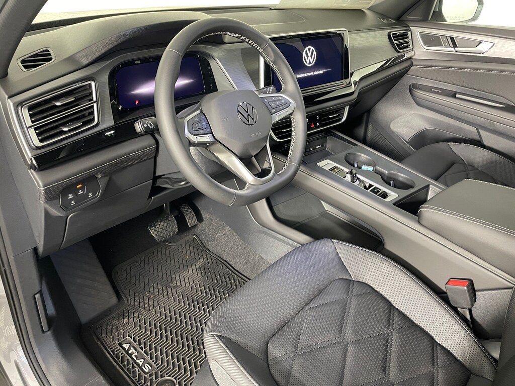 New 2026 Volkswagen Atlas Cross Sport SE SUV