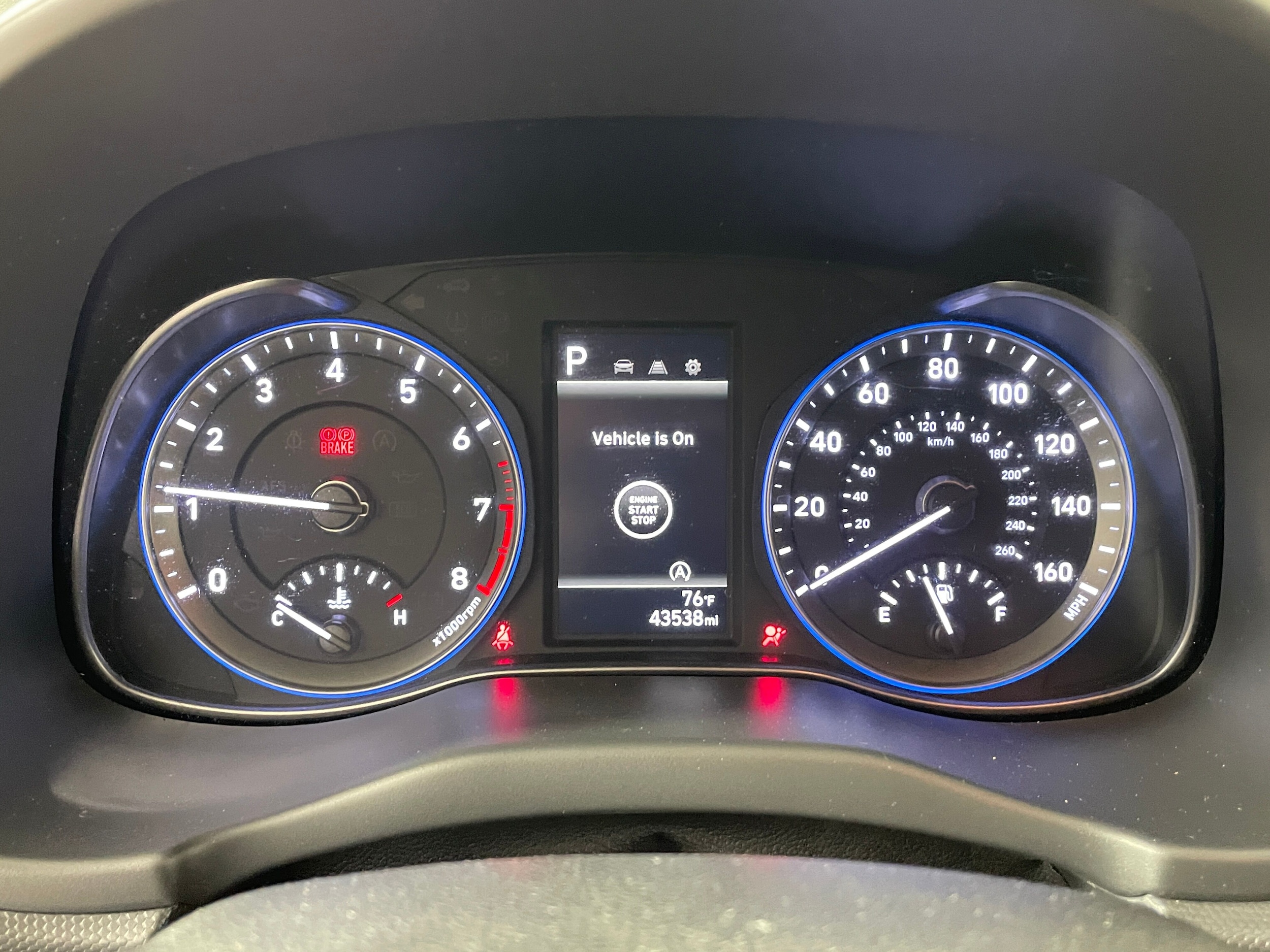 2022 Hyundai Kona SEL photo 4