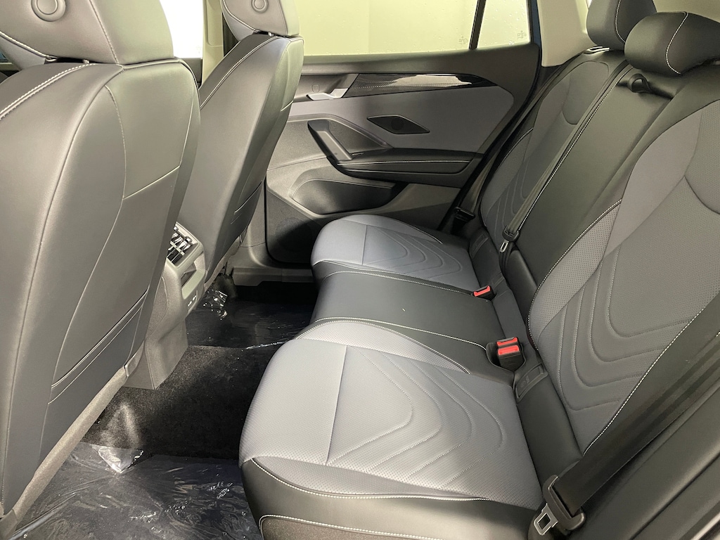 New 2026 Volkswagen Tiguan 2.0T SE SUV