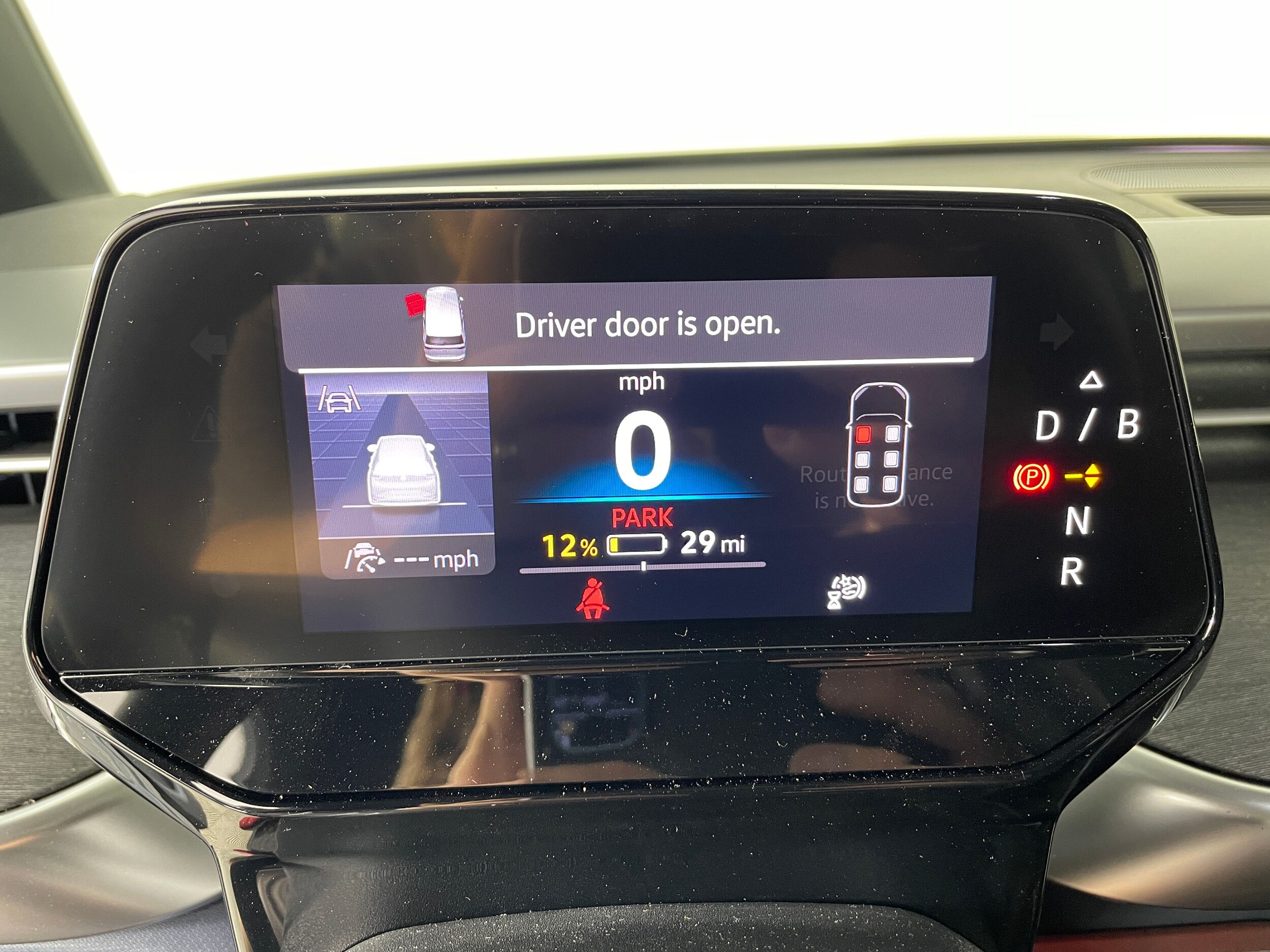 2025 Volkswagen ID. Buzz Pro Plus photo 3