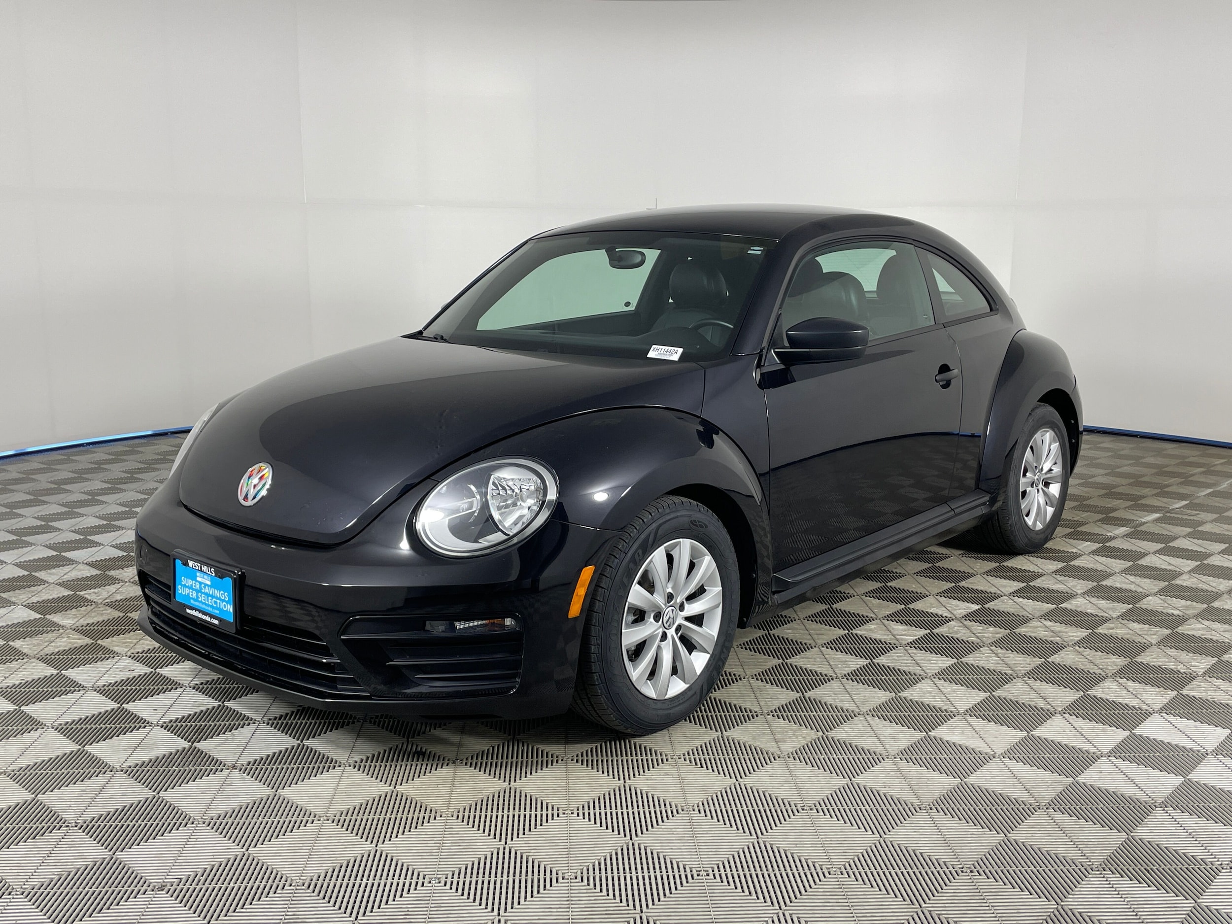 2018 Volkswagen Beetle S