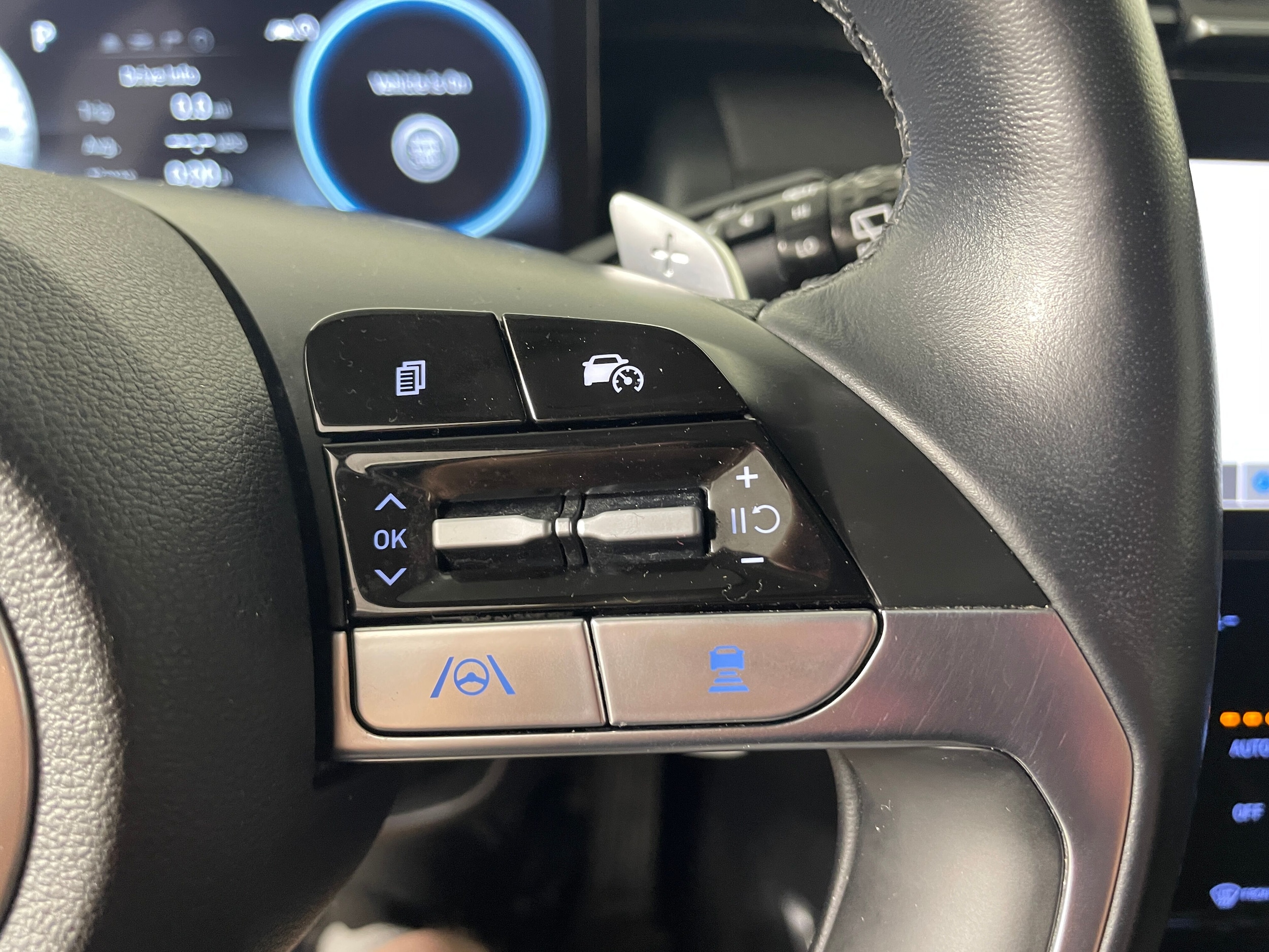 2022 Hyundai Tucson Limited - Photo 12
