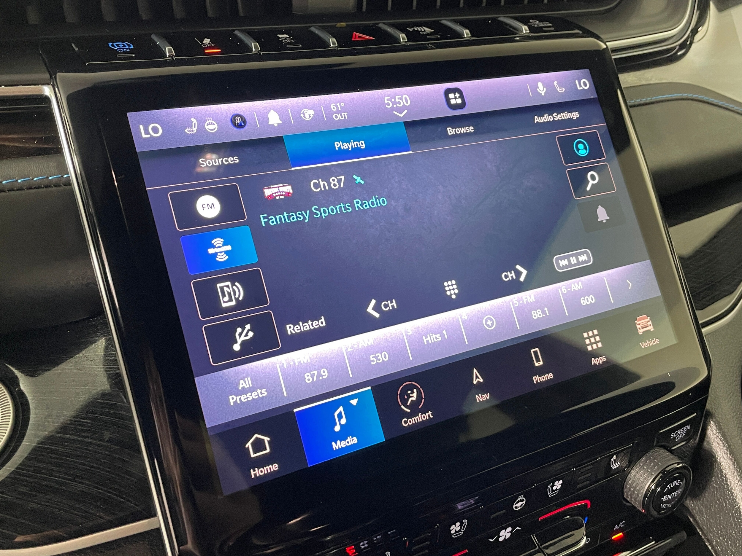 2022 Jeep Grand Cherokee 4xe Trailhawk photo 6