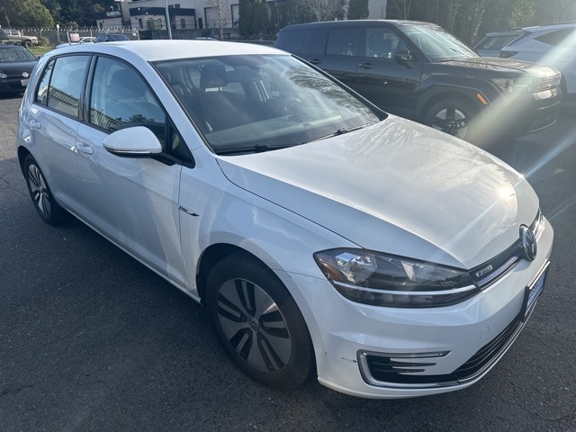Used 2019 Volkswagen e-Golf e-Golf SE with VIN WVWKR7AU0KW917545 for sale in Bremerton, WA