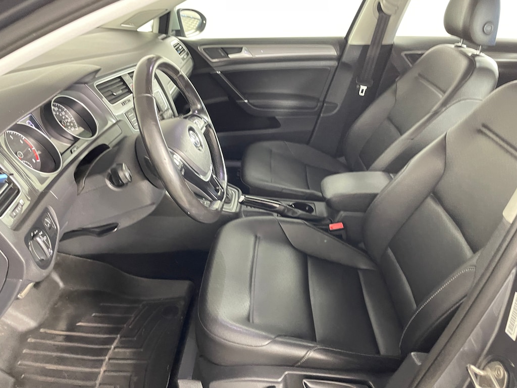 Used 2017 Volkswagen Golf Alltrack TSI SE 4MOTION Wagon