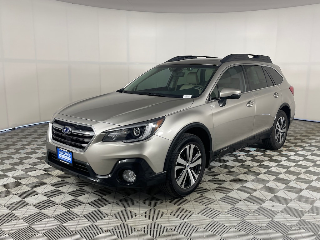 Used 2018 Subaru Outback 2.5i Limited SUV