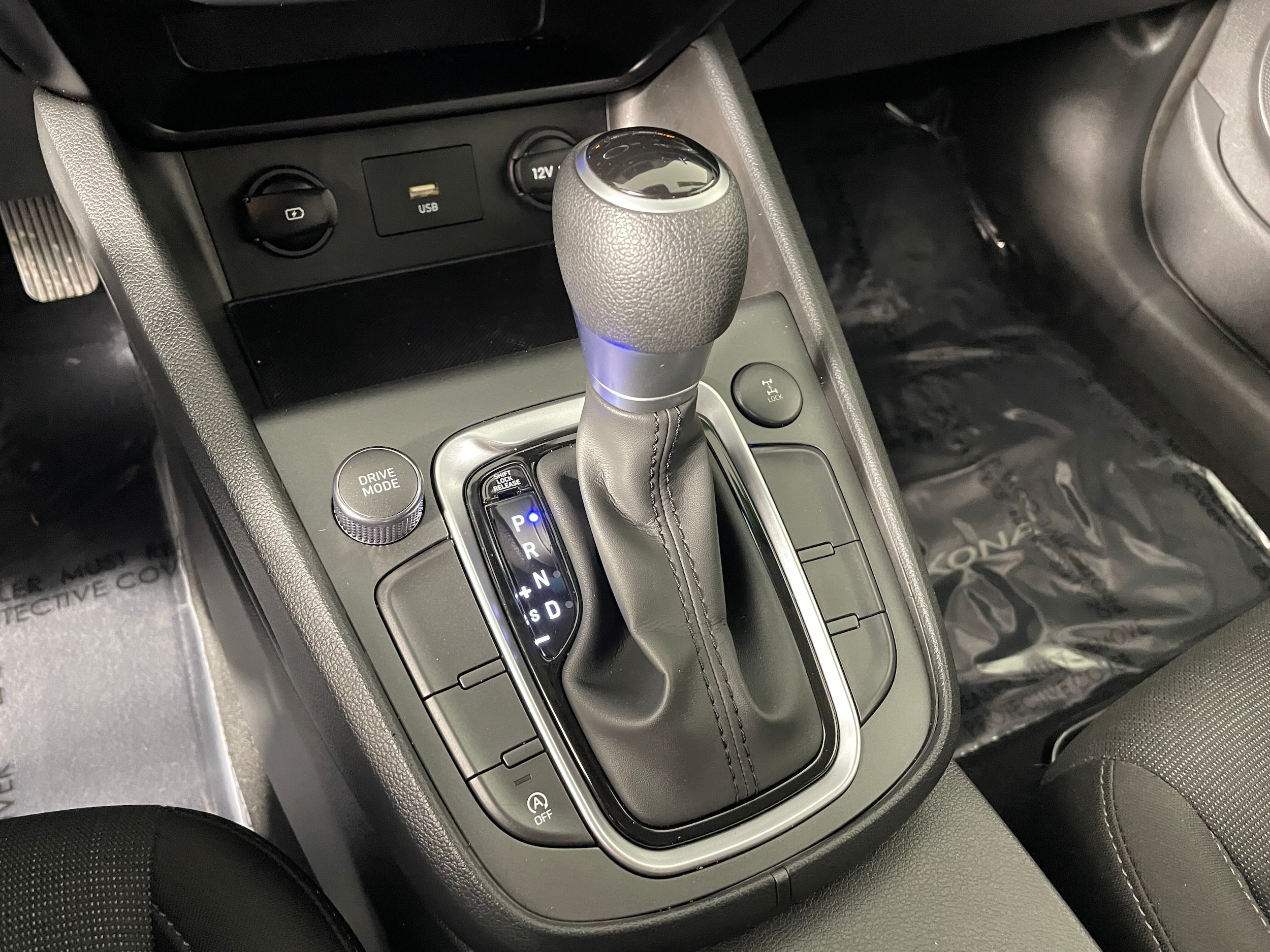 2022 Hyundai Kona SEL - Photo 10
