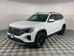 2026 Volkswagen Atlas SE w/Technology SUV