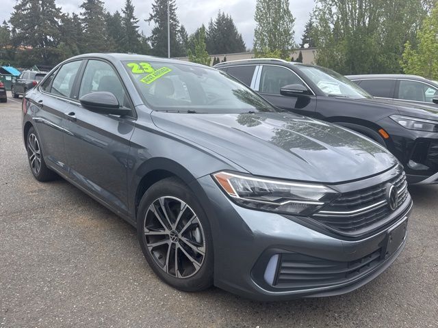 2023 Volkswagen Jetta 1.5T Sport photo 5