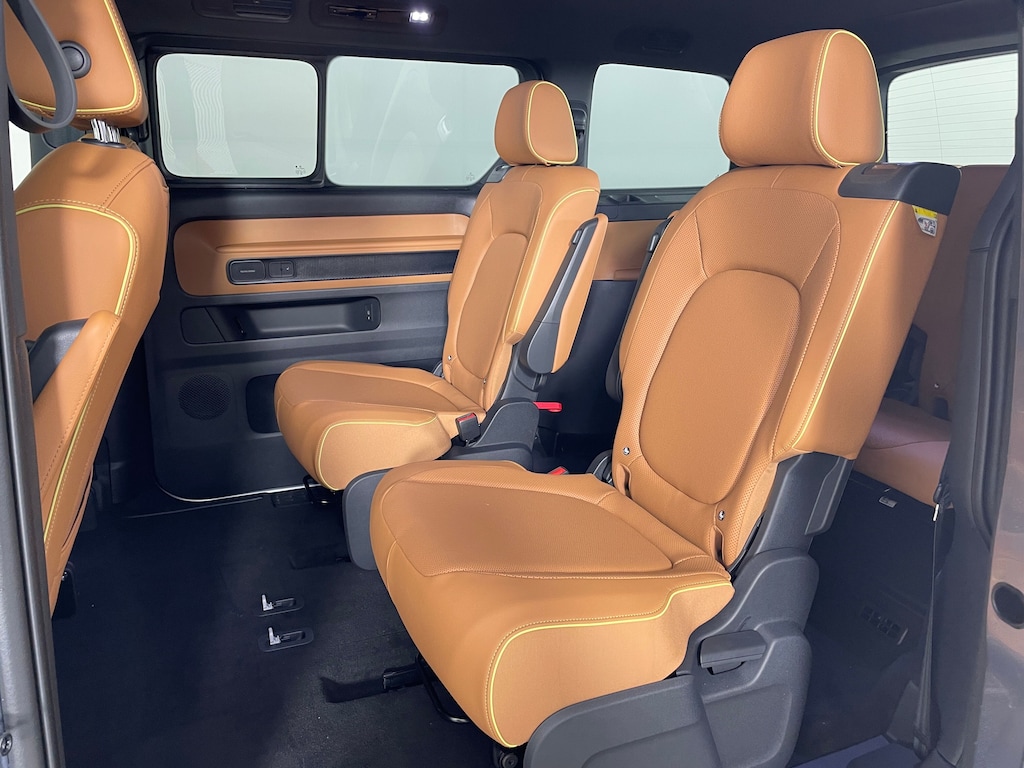 New 2025 Volkswagen ID. Buzz Pro S Plus Van 4MOTION