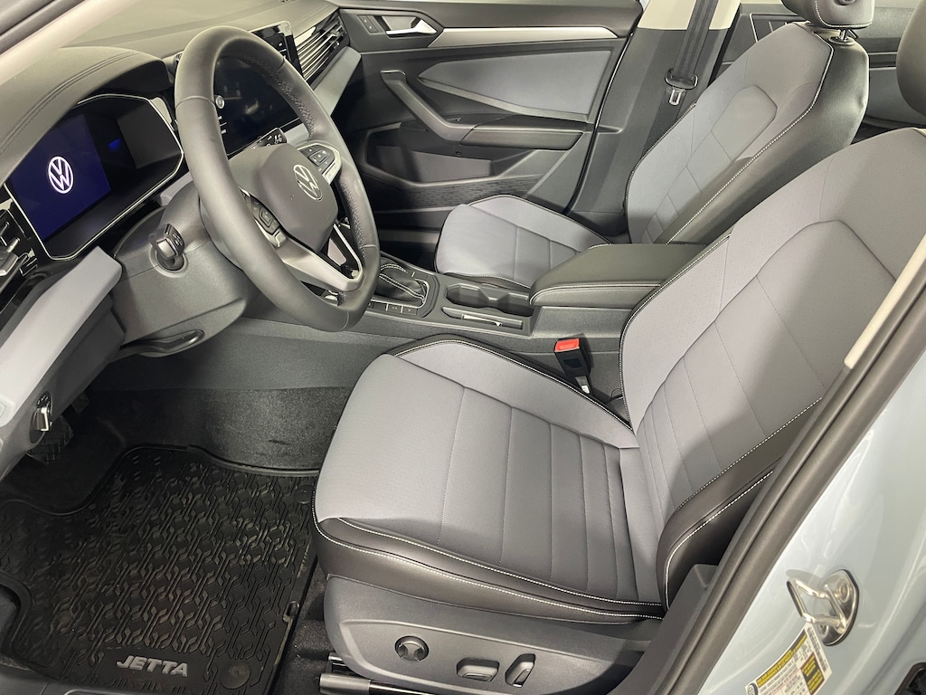 New 2026 Volkswagen Jetta 1.5T SE Sedan