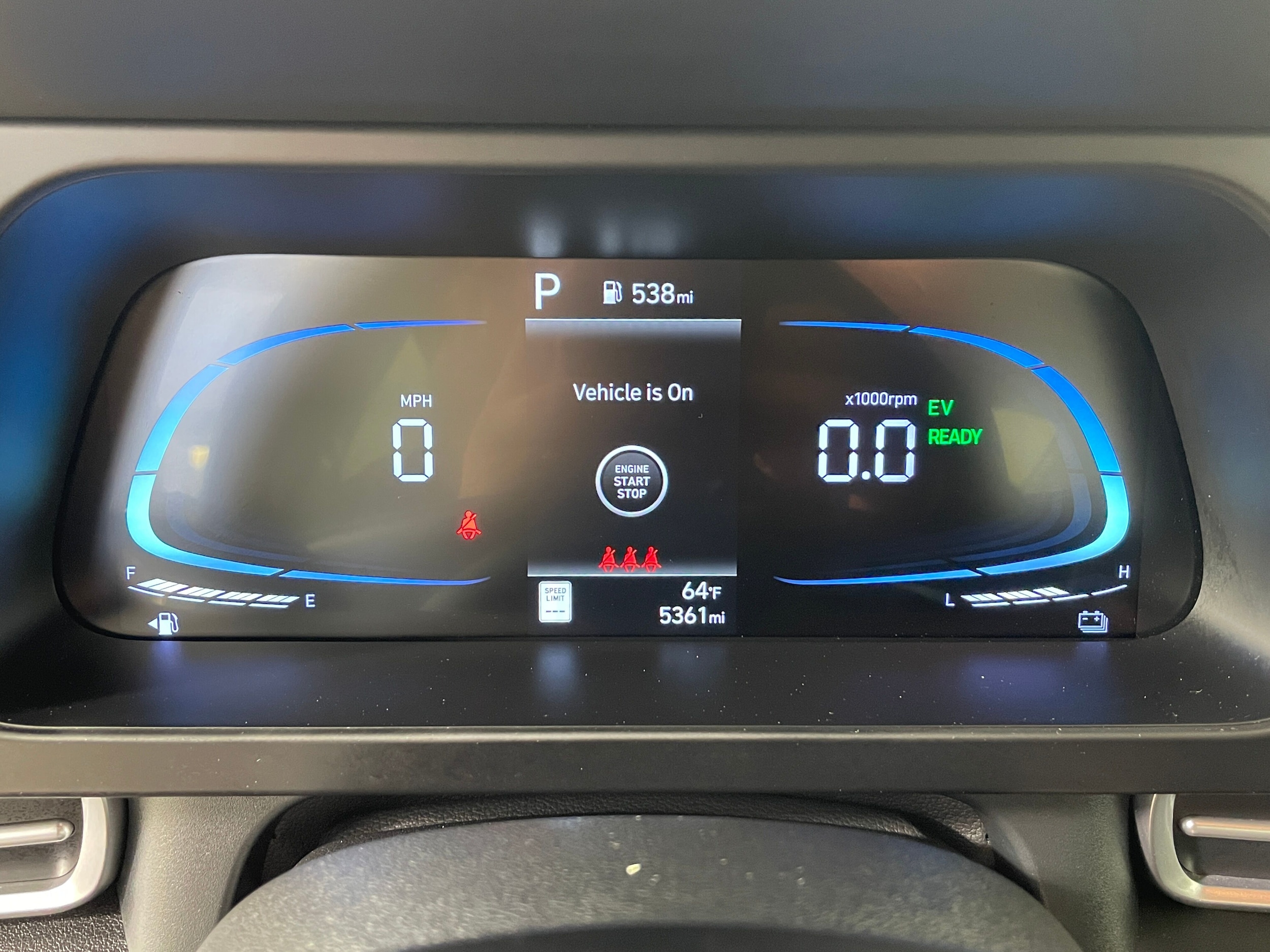 2025 Hyundai Elantra Blue - Photo 5