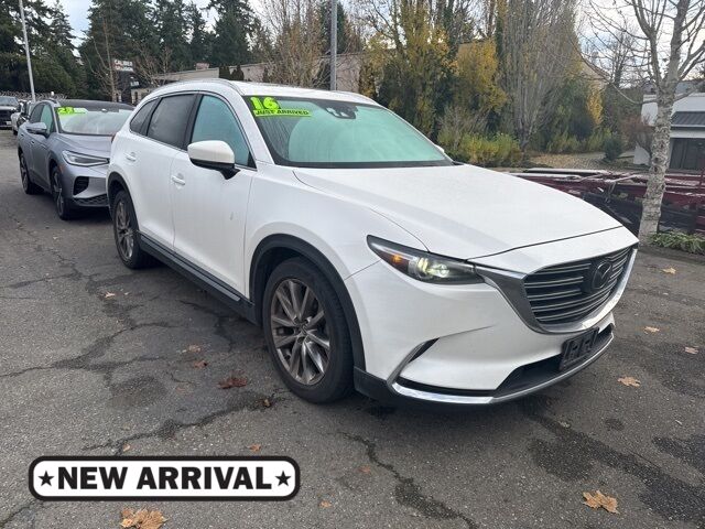 2016 Mazda CX-9 Signature's photo