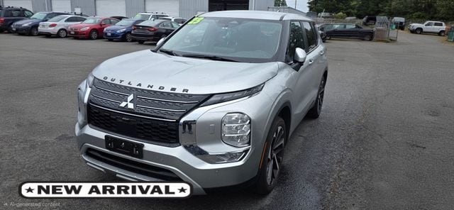 2023 Mitsubishi Outlander SE S-AWC's photo