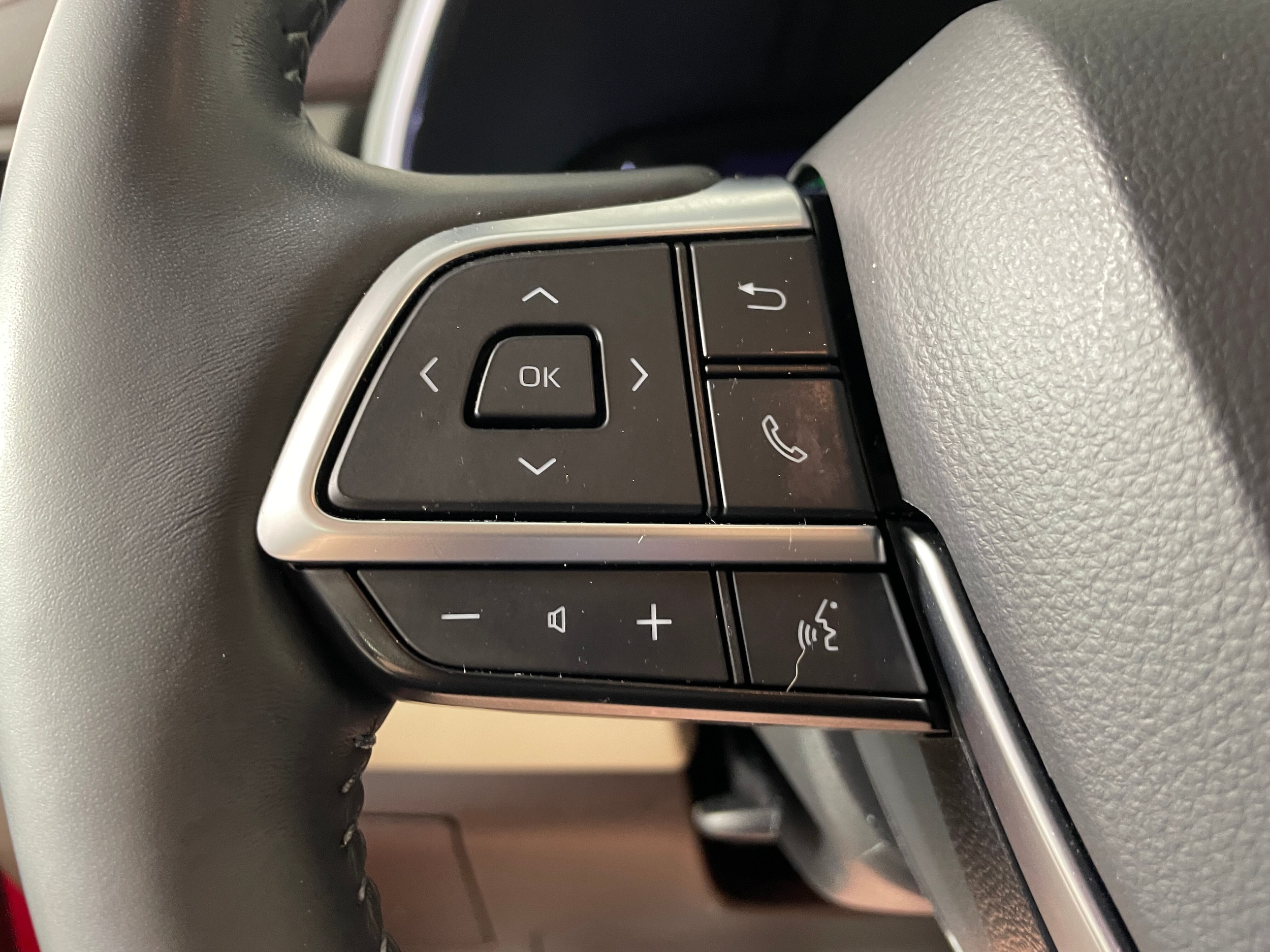 2021 Toyota Highlander Limited - Photo 10