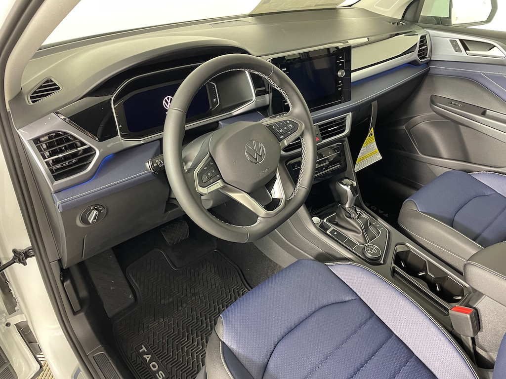 New 2026 Volkswagen Taos 1.5T SEL SUV