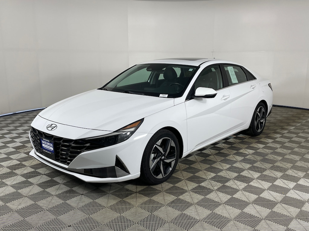 Used 2022 Hyundai Elantra Hybrid Limited Sedan