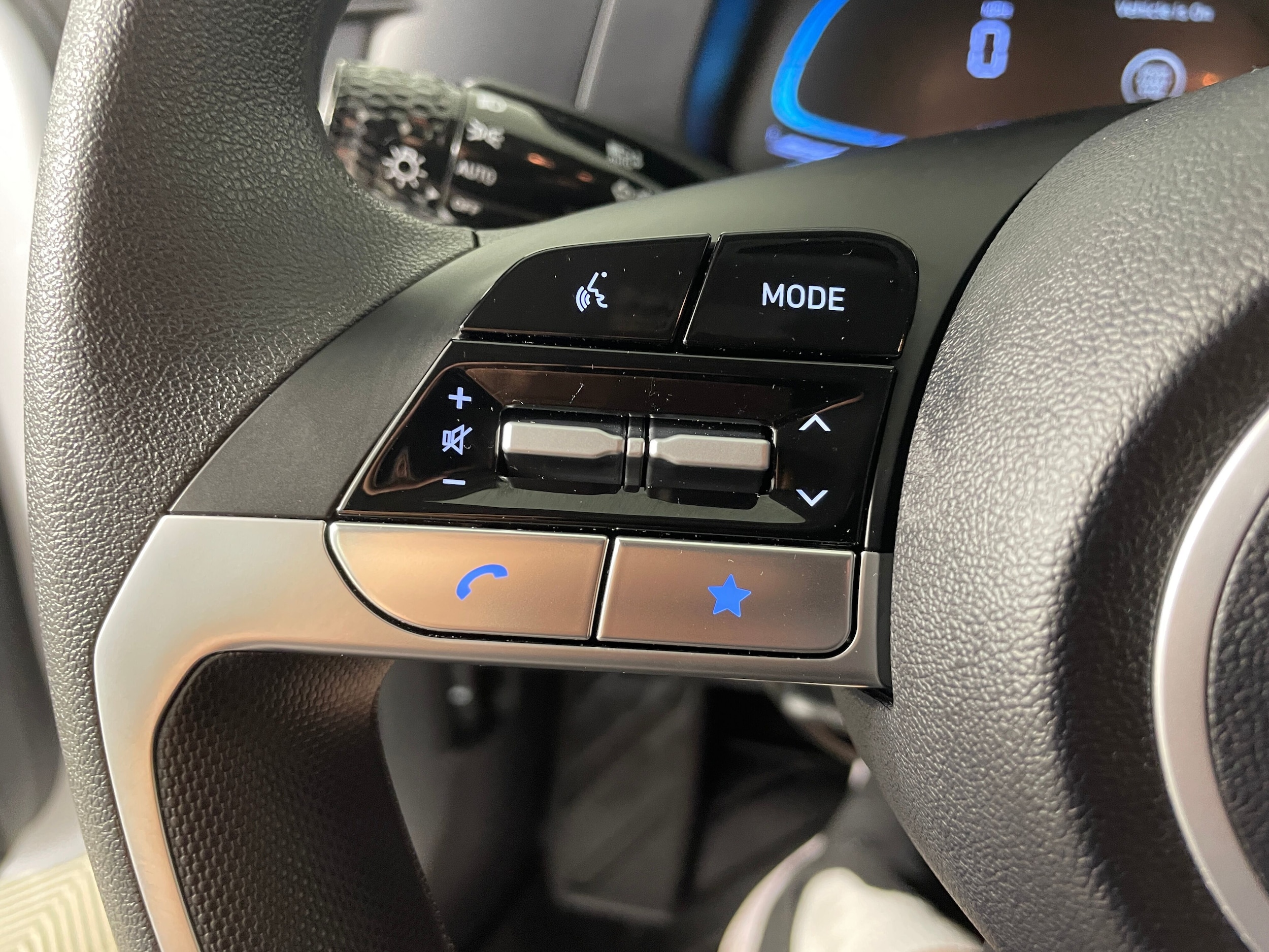 2025 Hyundai Elantra Blue - Photo 12