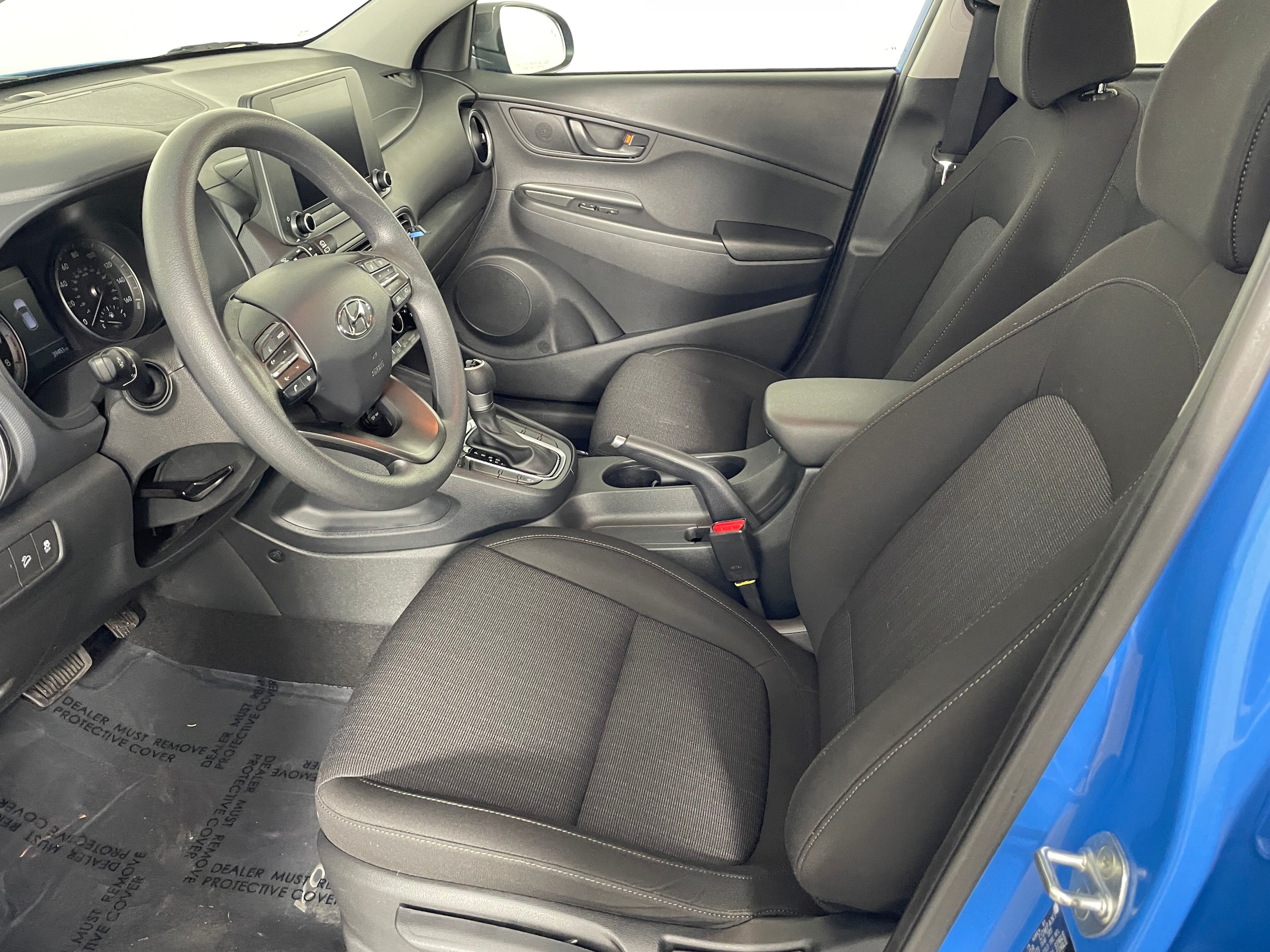 2022 Hyundai Kona SEL - Photo 2