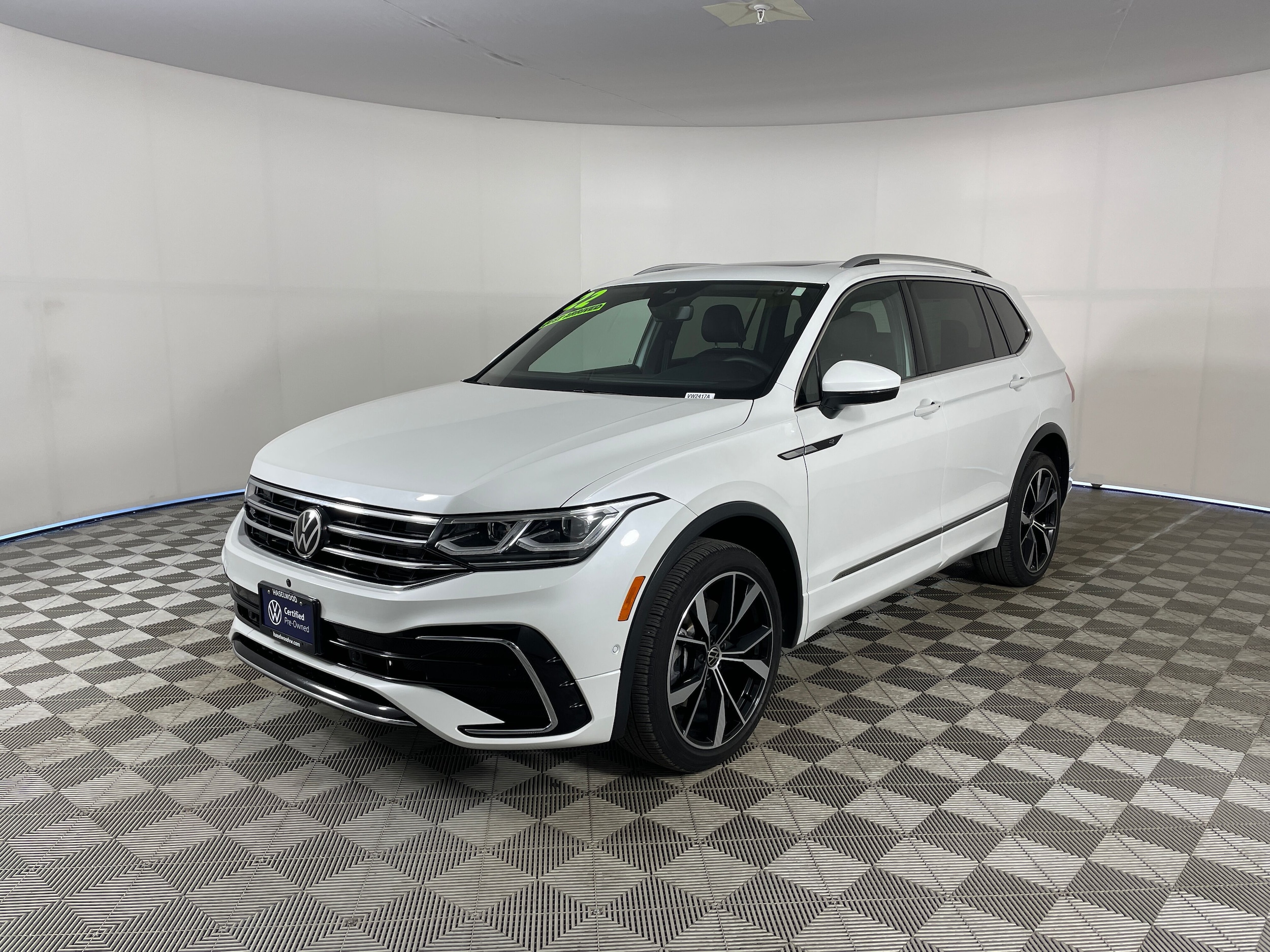 2022 Volkswagen Tiguan 2.0T SEL R-Line