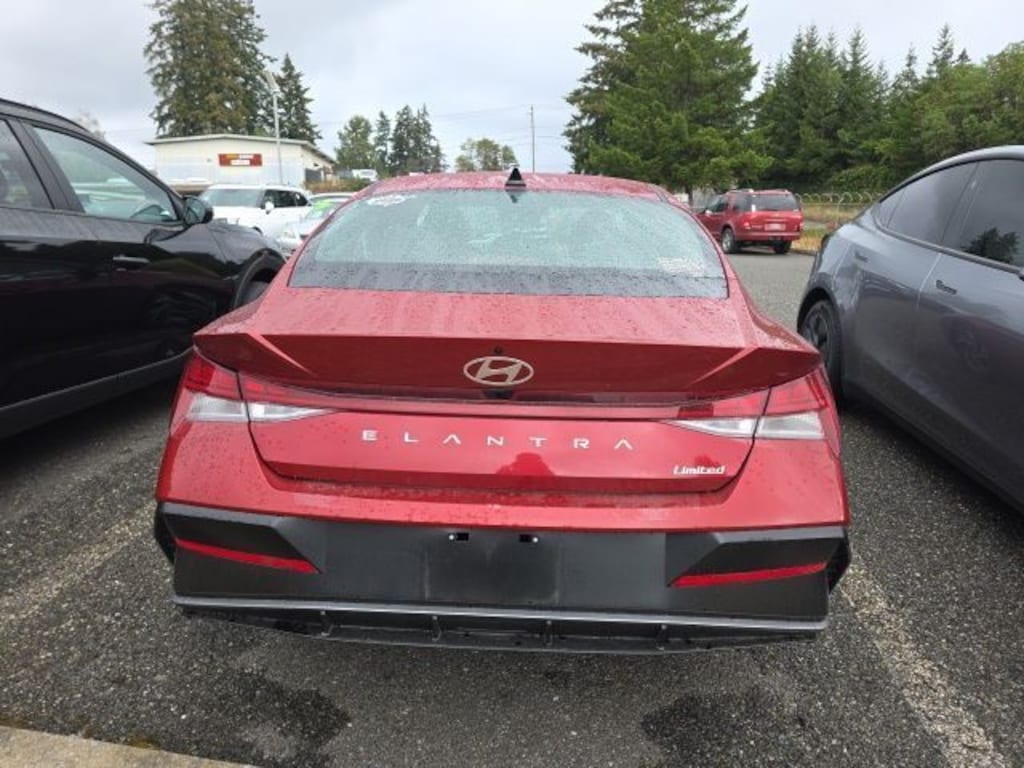 Used 2026 Hyundai Elantra Limited Sedan