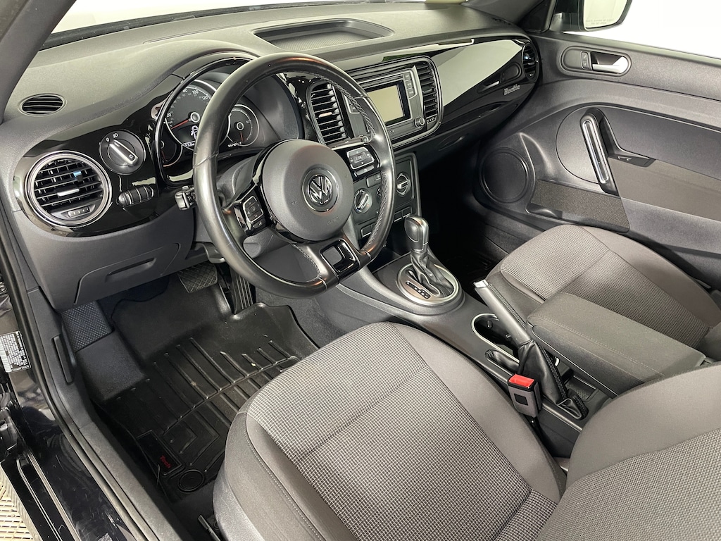 Used 2018 Volkswagen Beetle 2.0T Hatchback