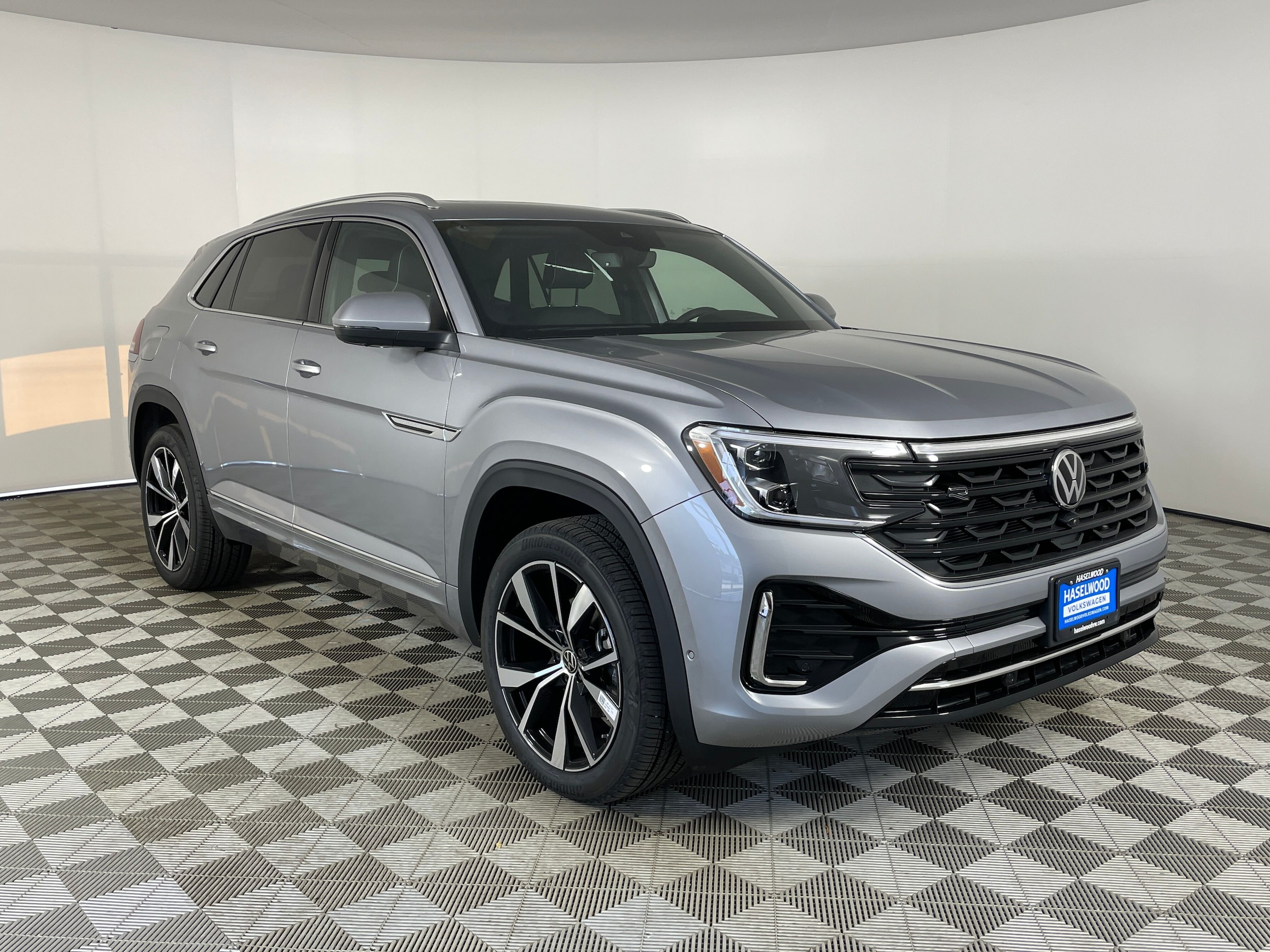 2025 Volkswagen Atlas Cross Sport SEL Premium R-LINE - Photo 7