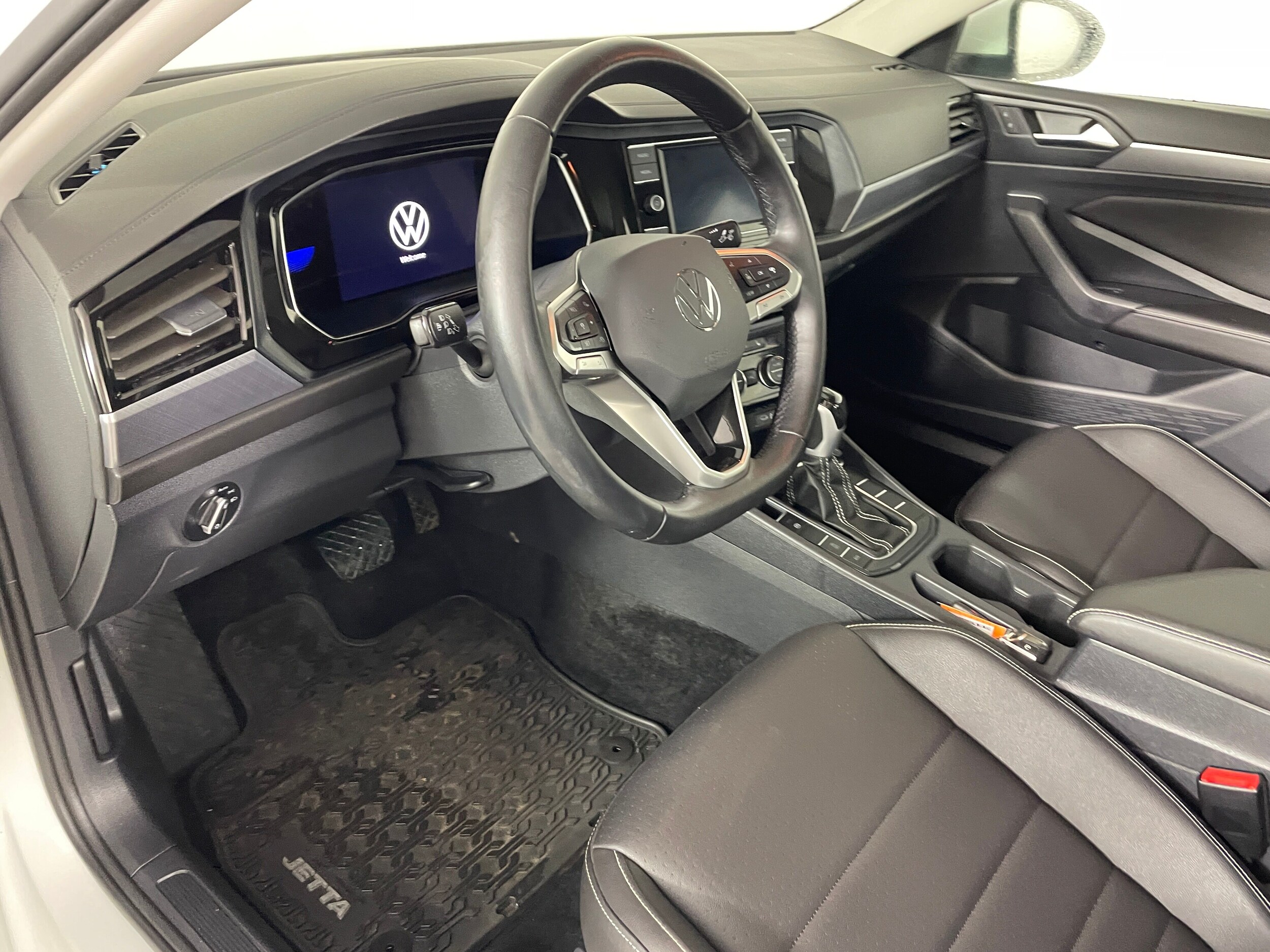 2024 Volkswagen Jetta 1.5T SE photo 2