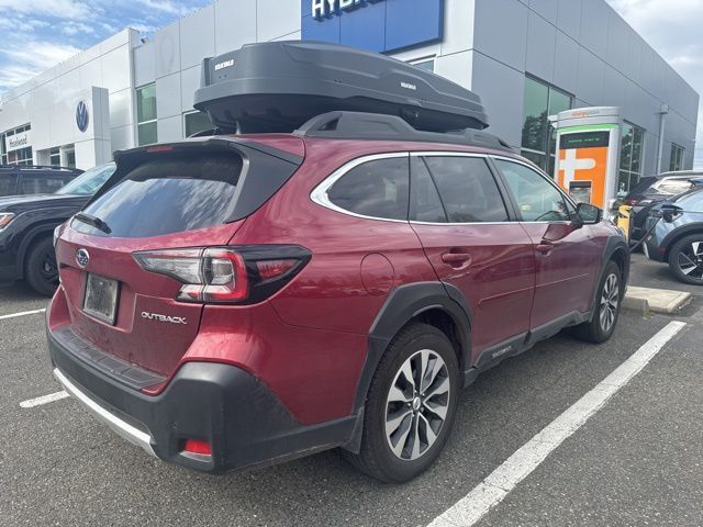 2023 Subaru Outback Limited photo 3