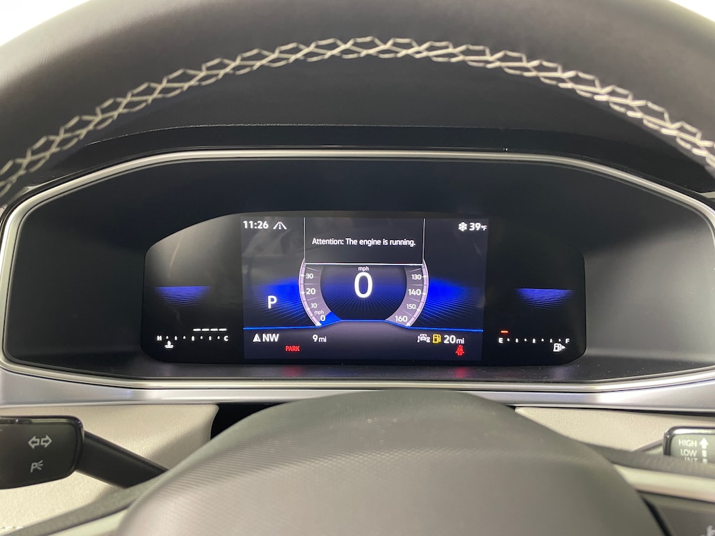 New 2026 Volkswagen Taos 1.5T SE SUV