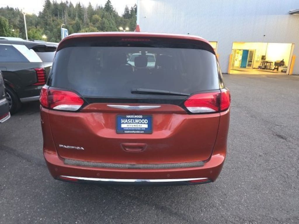 Used 2018 Chrysler Pacifica Touring Plus Van