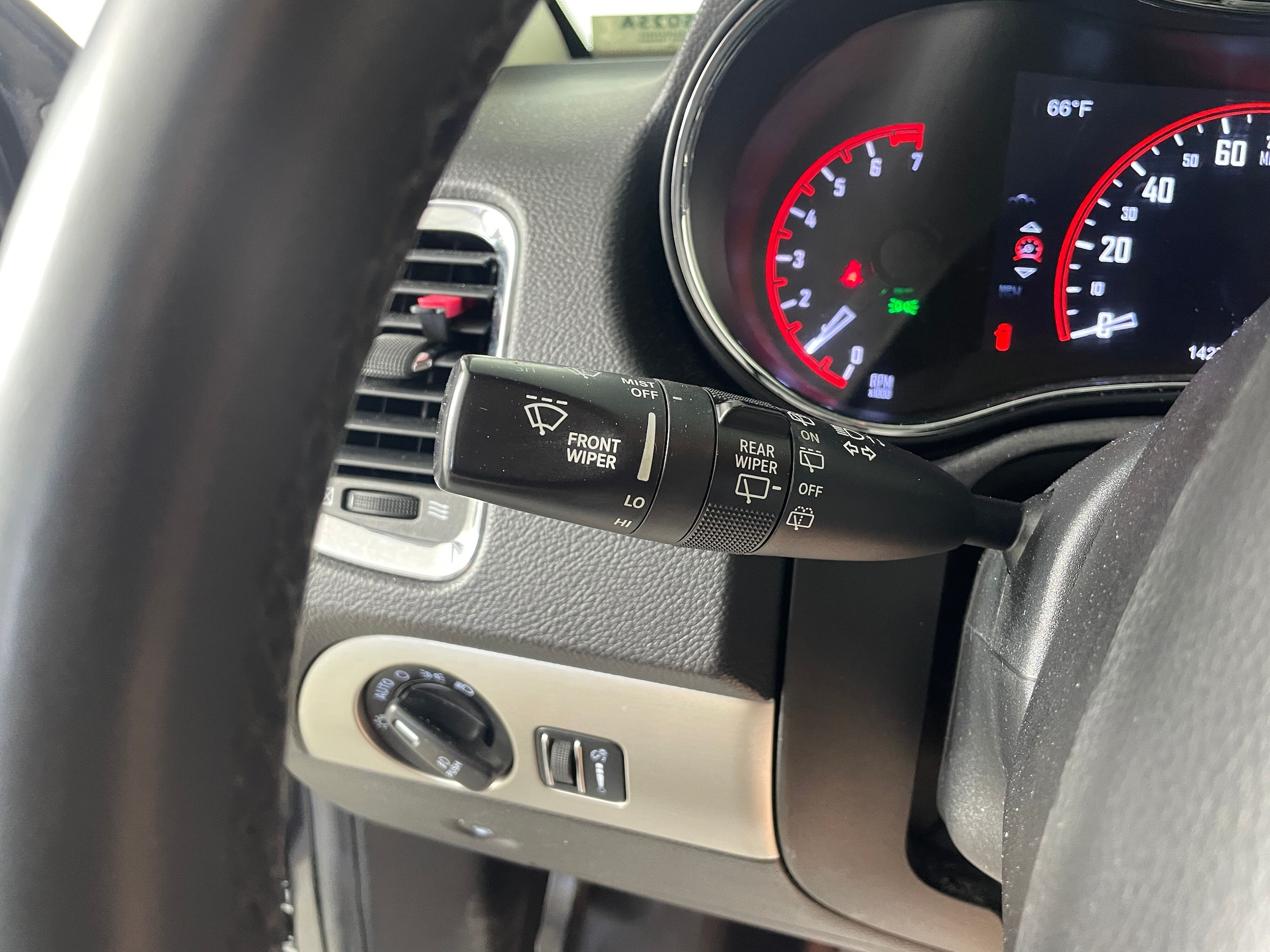 2014 Dodge Durango SXT - Photo 12