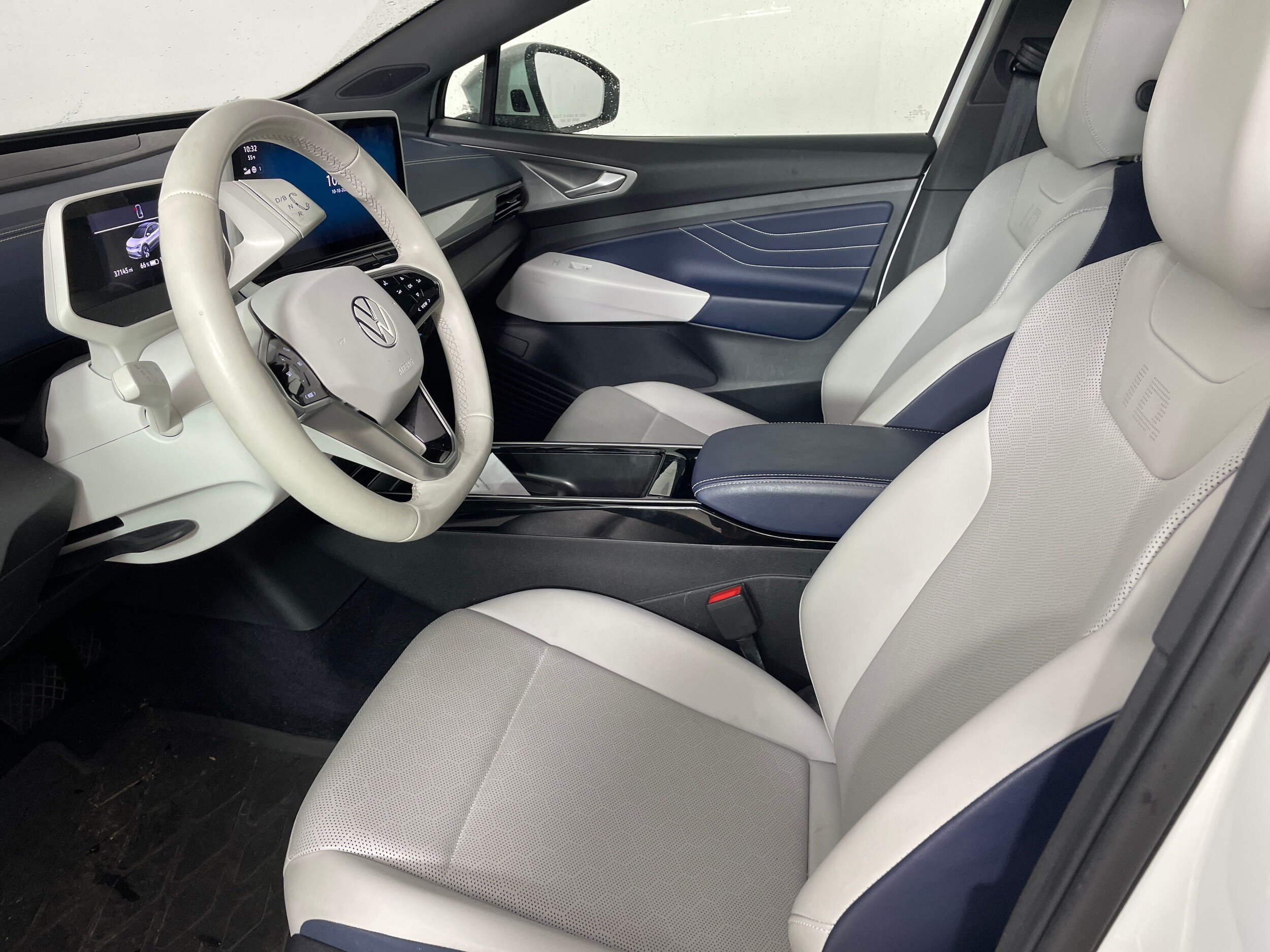 2023 Volkswagen ID.4 Pro S photo 2