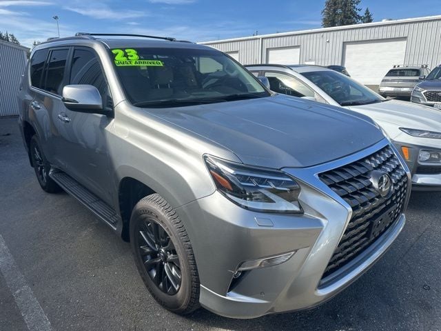 2023 LEXUS GX 460 photo 2