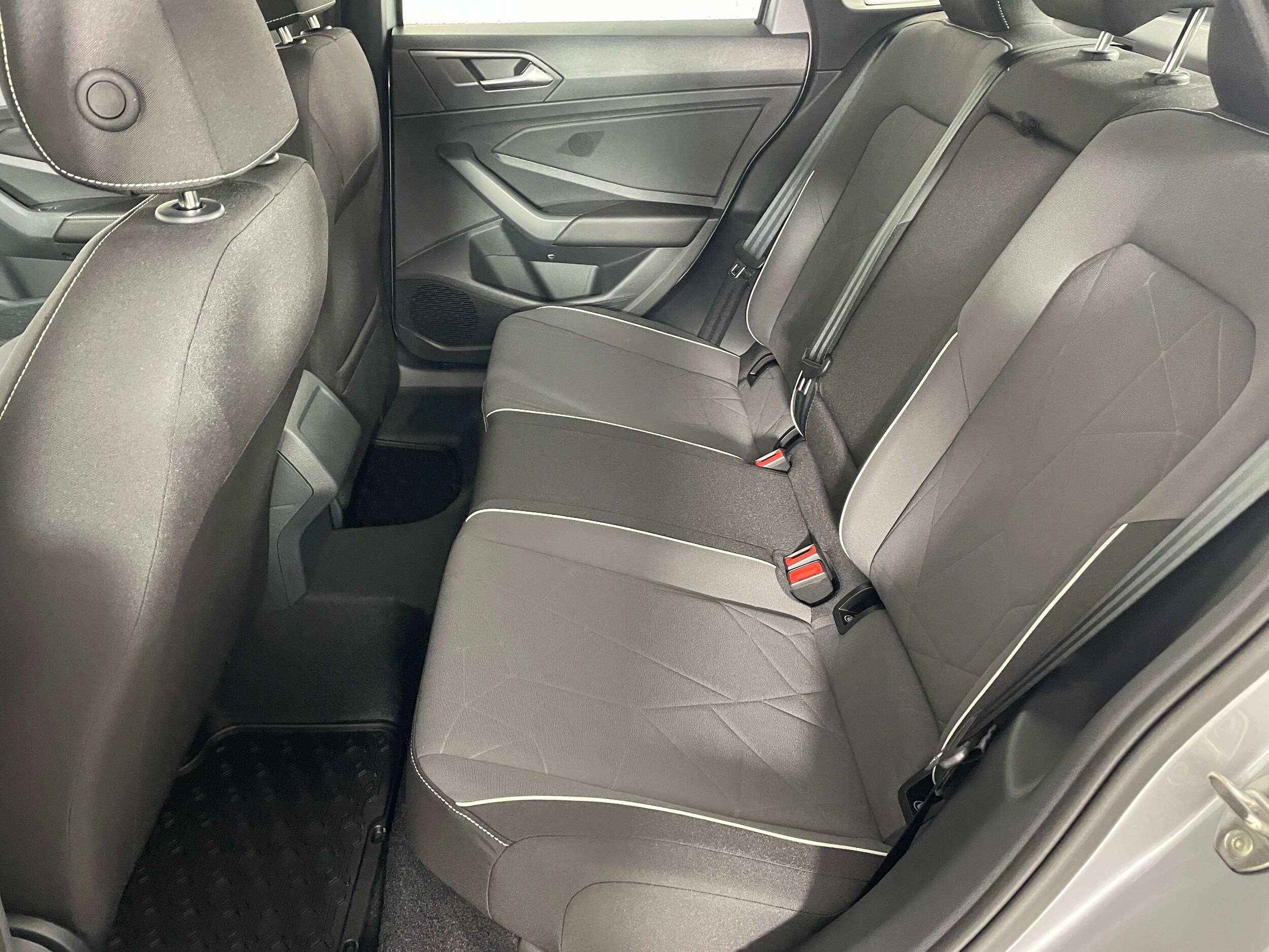 2026 Volkswagen Jetta Sport photo 4