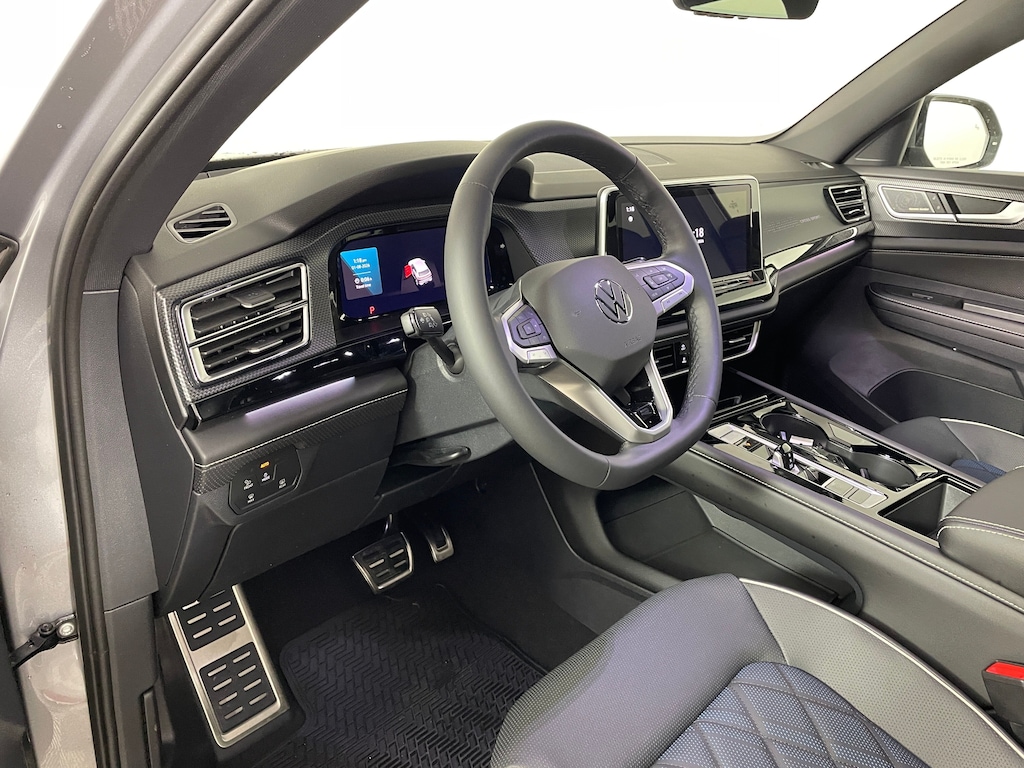 New 2026 Volkswagen Atlas Cross Sport 2.0T SEL Premium R-Line SUV