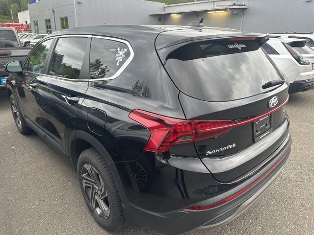 2021 Hyundai Santa Fe SE photo 5