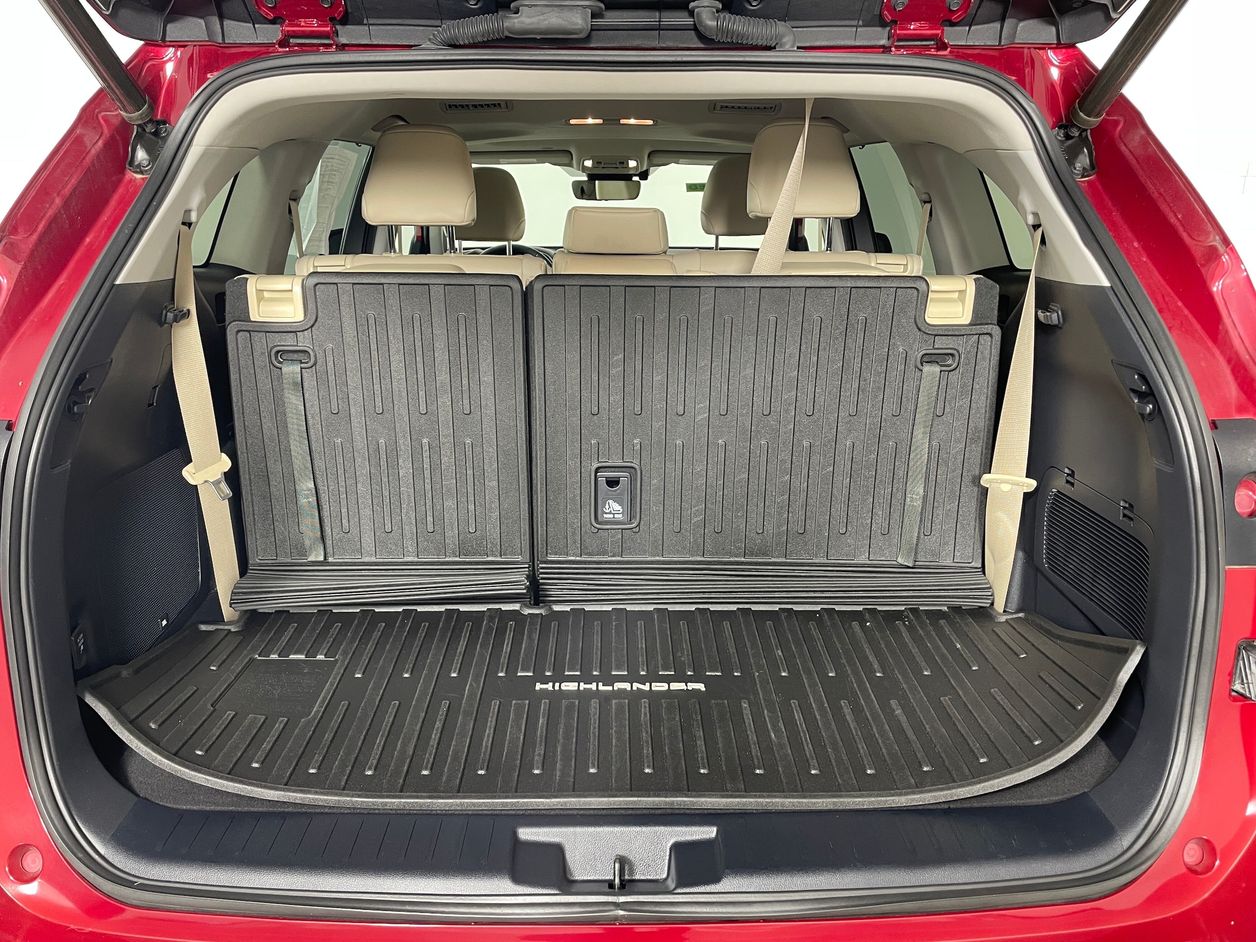 2021 Toyota Highlander Limited - Photo 17