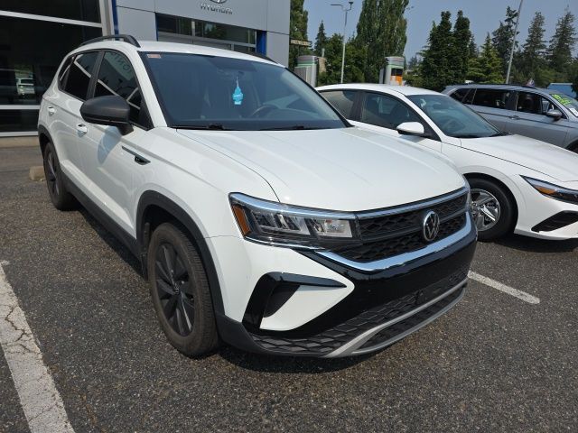 2022 Volkswagen Taos S - Photo 7