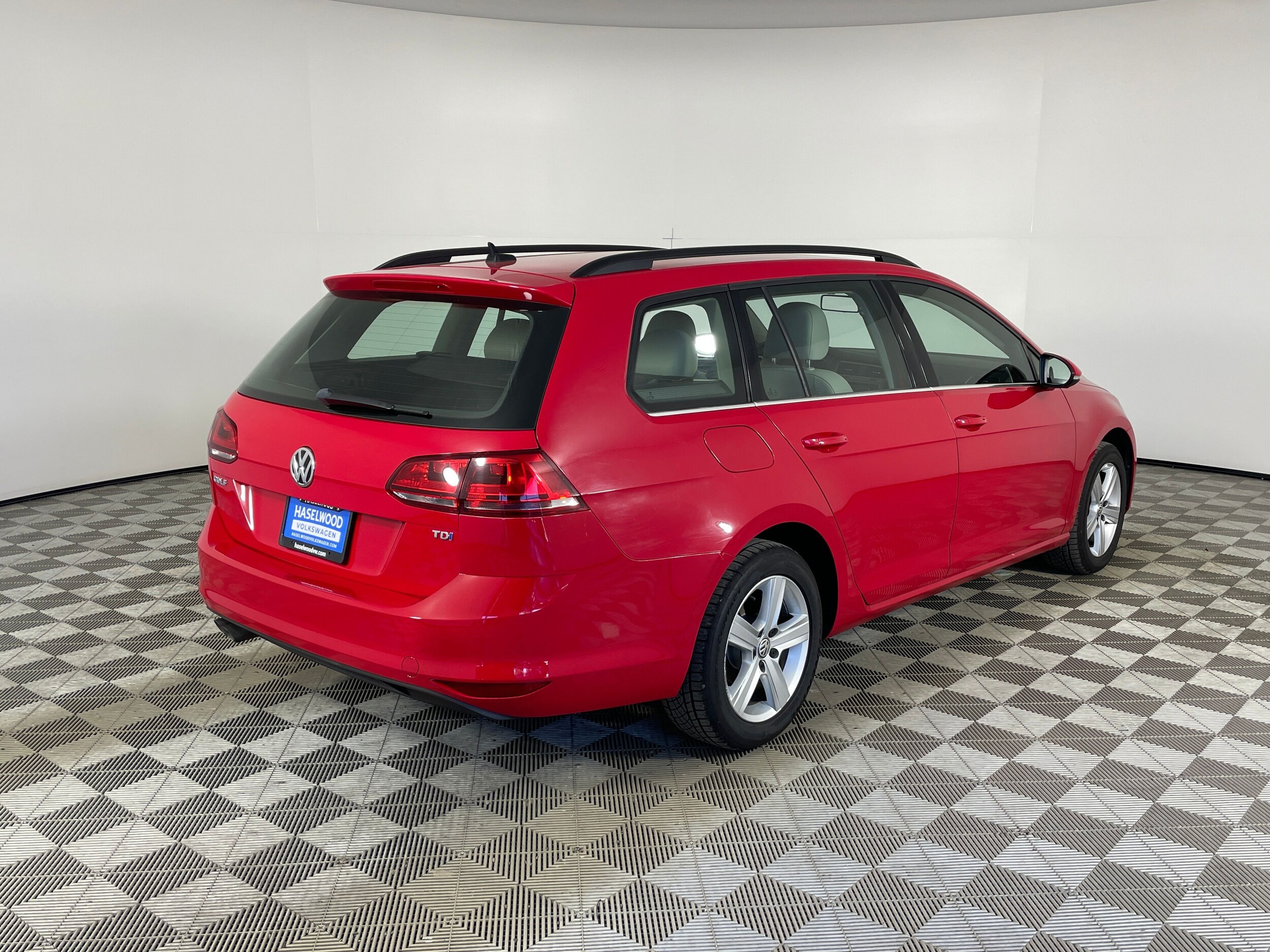 2015 Volkswagen Golf SportWagen TDI S - Photo 23