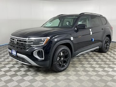 2025 Volkswagen Atlas 2.0T Peak Edition SUV