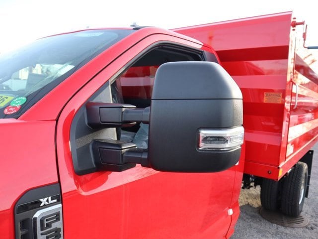 2024 Ford F-350 Super Duty Chassis Cab XL - Photo 11