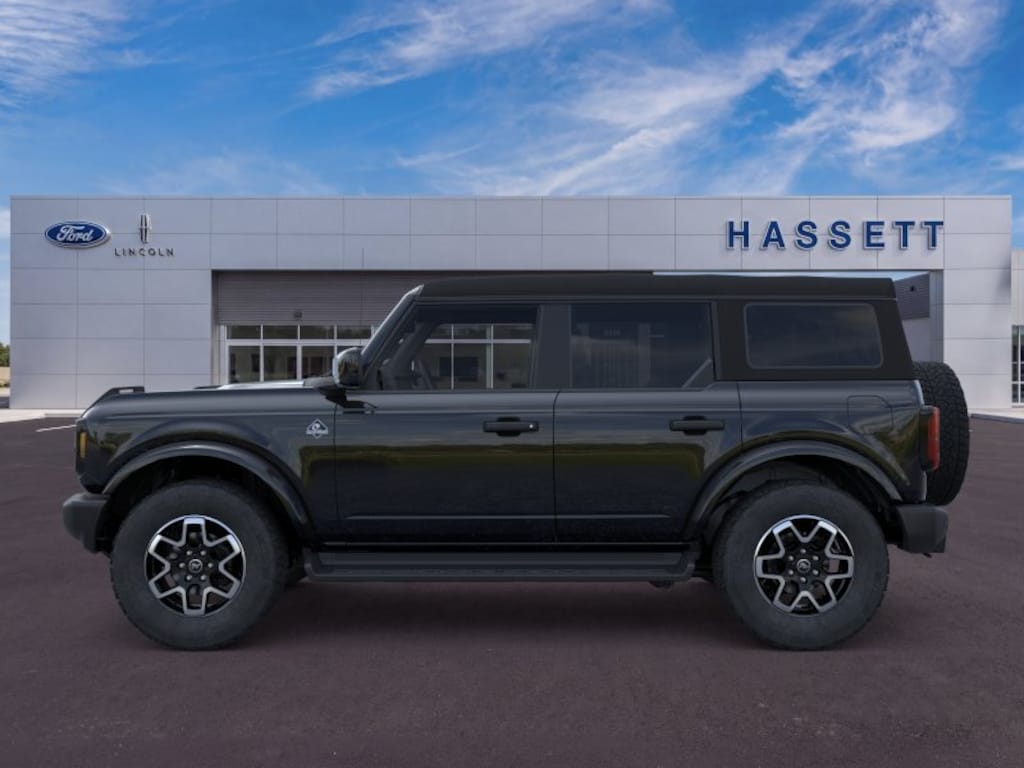 New 2026 Ford Bronco Outer Banks Outer Banks 4x4