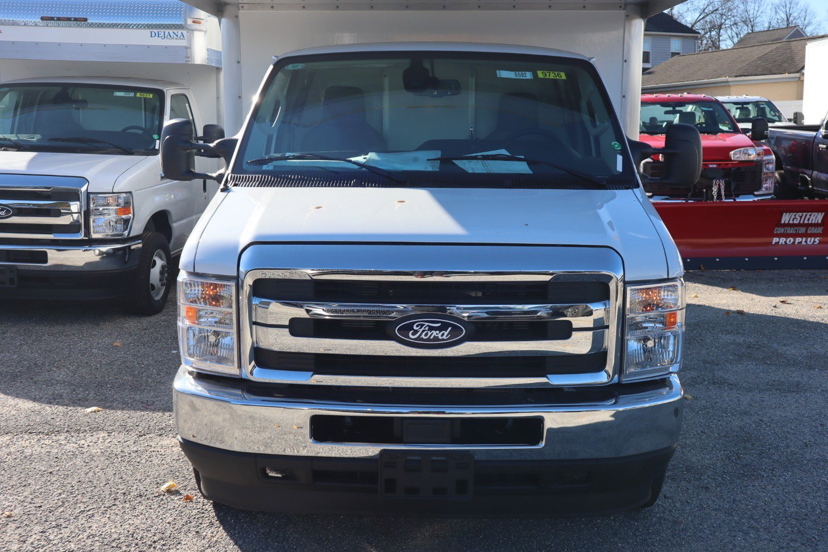 2026 Ford E-450 photo 4