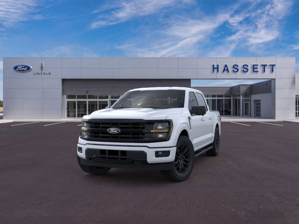 New 2026 Ford F-150 XLT XLT 4WD SuperCrew 5.5 Box