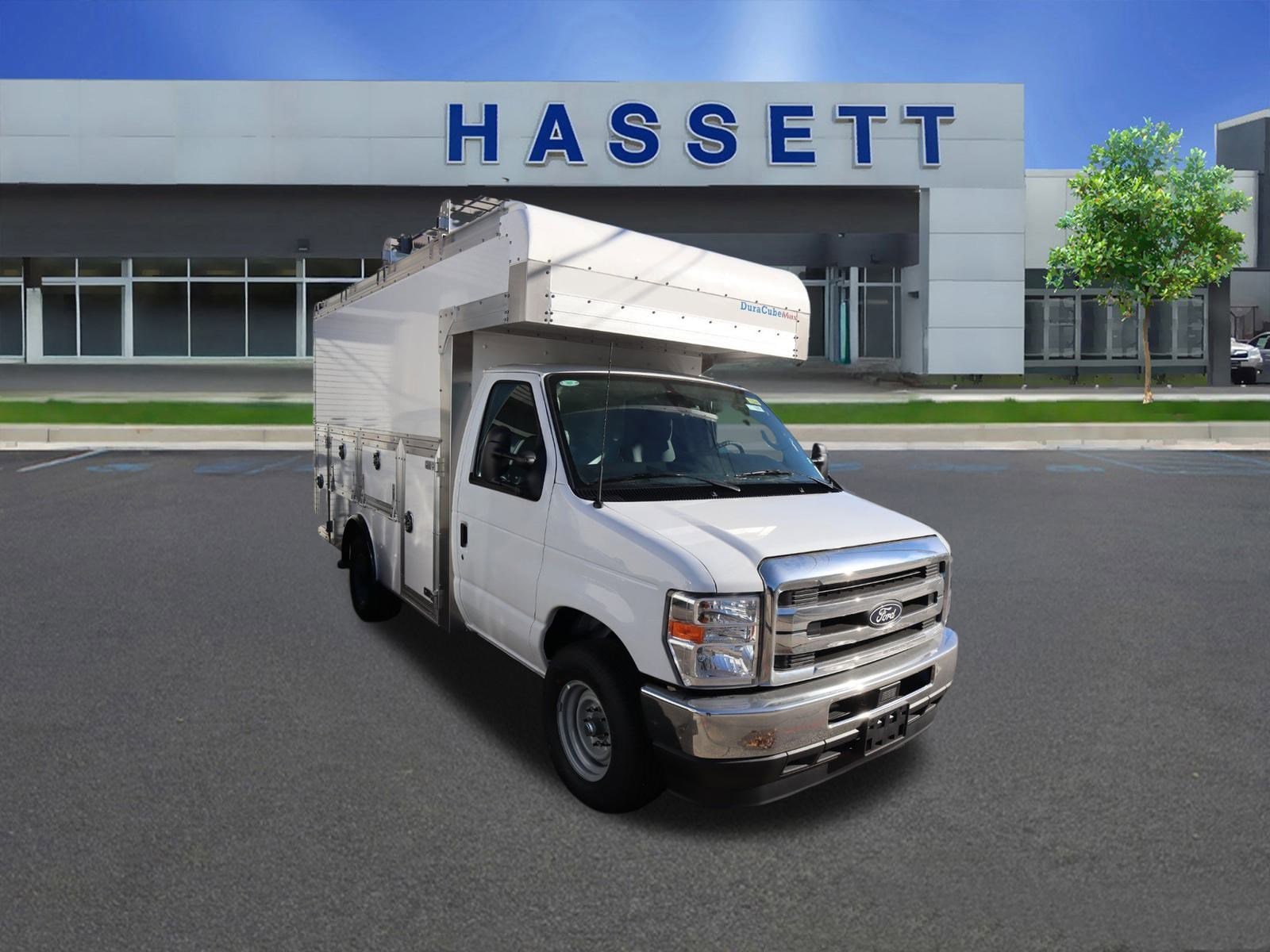 2026 Ford E-Series Cutaway Base's photo